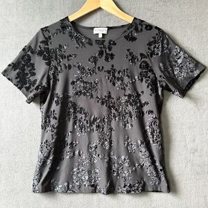 Vintage Ninety Velvet Burnout Top Women's Petite M Black Floral Short Sleeve